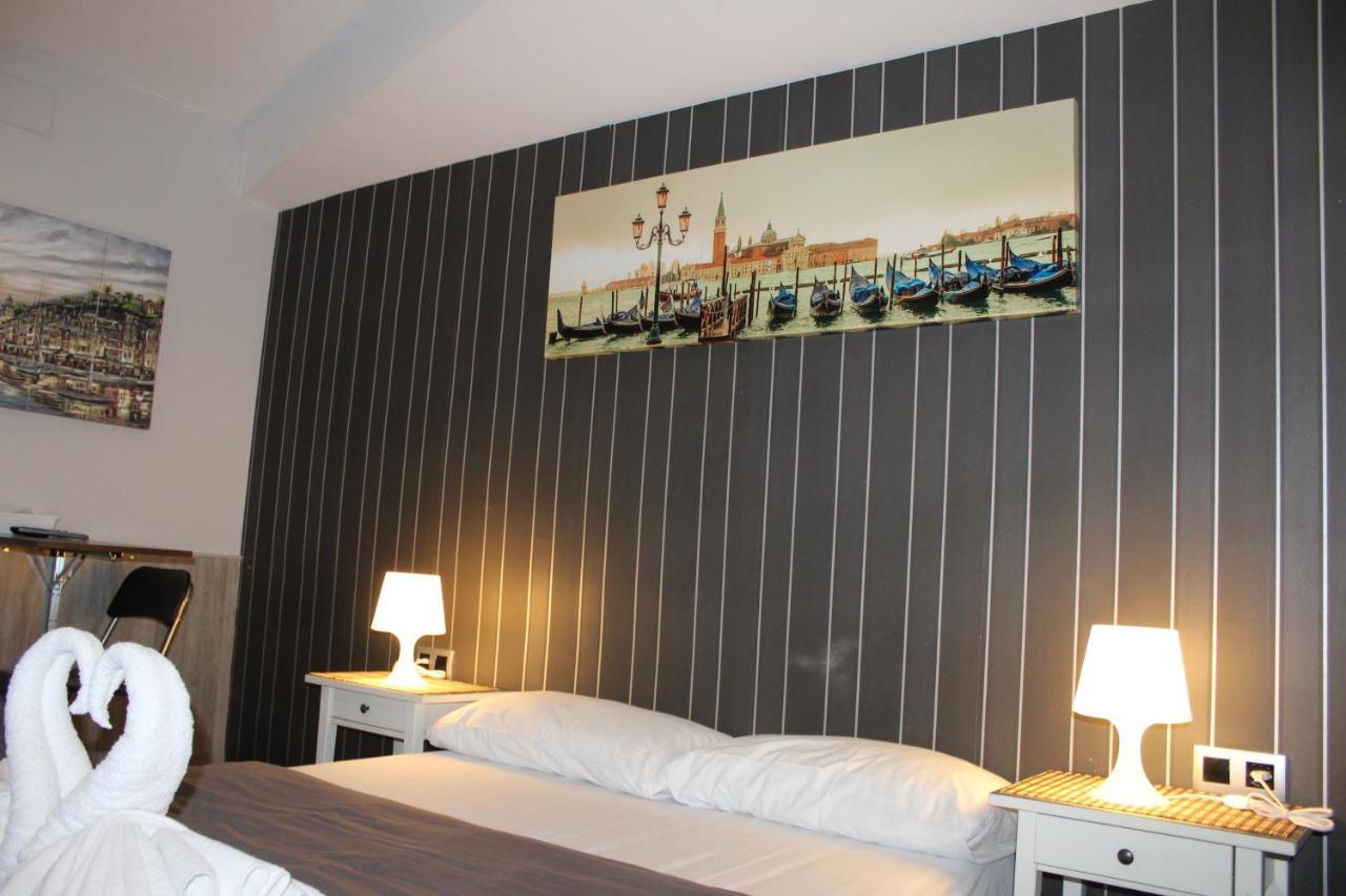 Bcn Condal Hostal Barcelona Zewnętrze zdjęcie