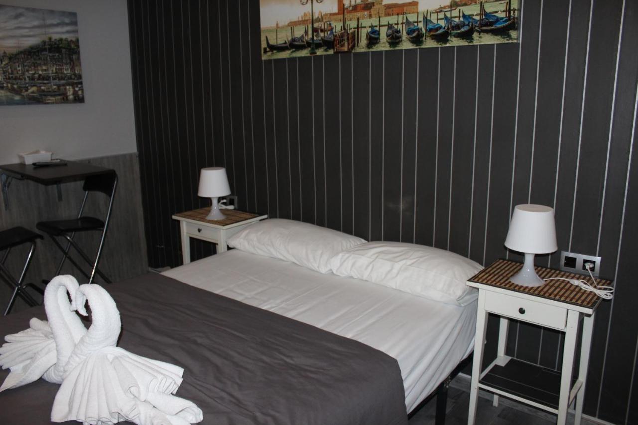 Bcn Condal Hostal Barcelona Zewnętrze zdjęcie