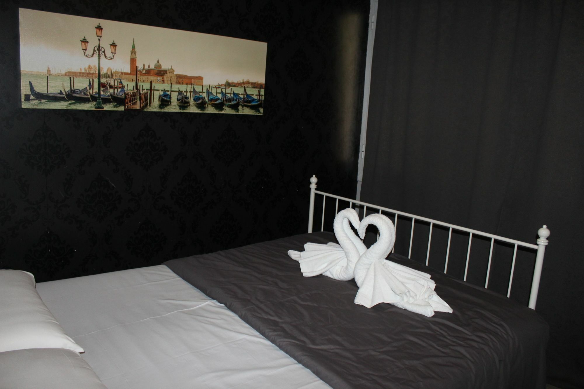 Bcn Condal Hostal Barcelona Zewnętrze zdjęcie