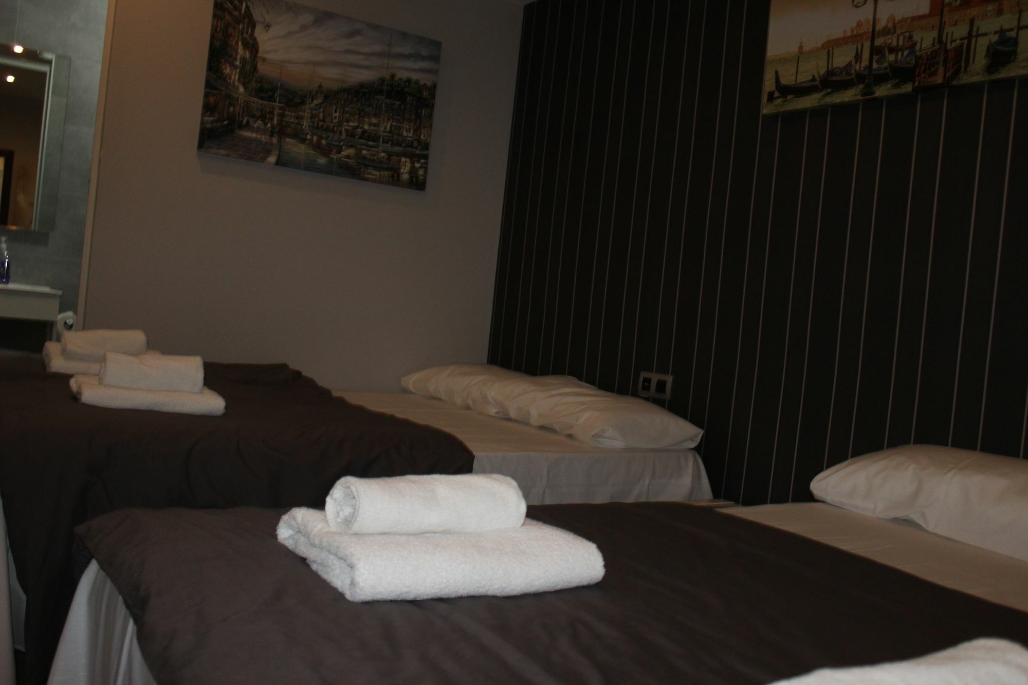 Bcn Condal Hostal Barcelona Zewnętrze zdjęcie